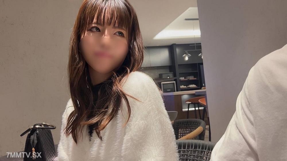 [無碼]fc2-ppv 4703915 【SEXに生きる人妻】絕頂次數20以上！在交友網站遇到的那位老婆太色情了，太幸運了！和兩位肌肉男一起做愛時，她瘋狂高潮超過20次，甚至瞳孔都凸出來了。最後在內射和大量射精中達到超級高潮。