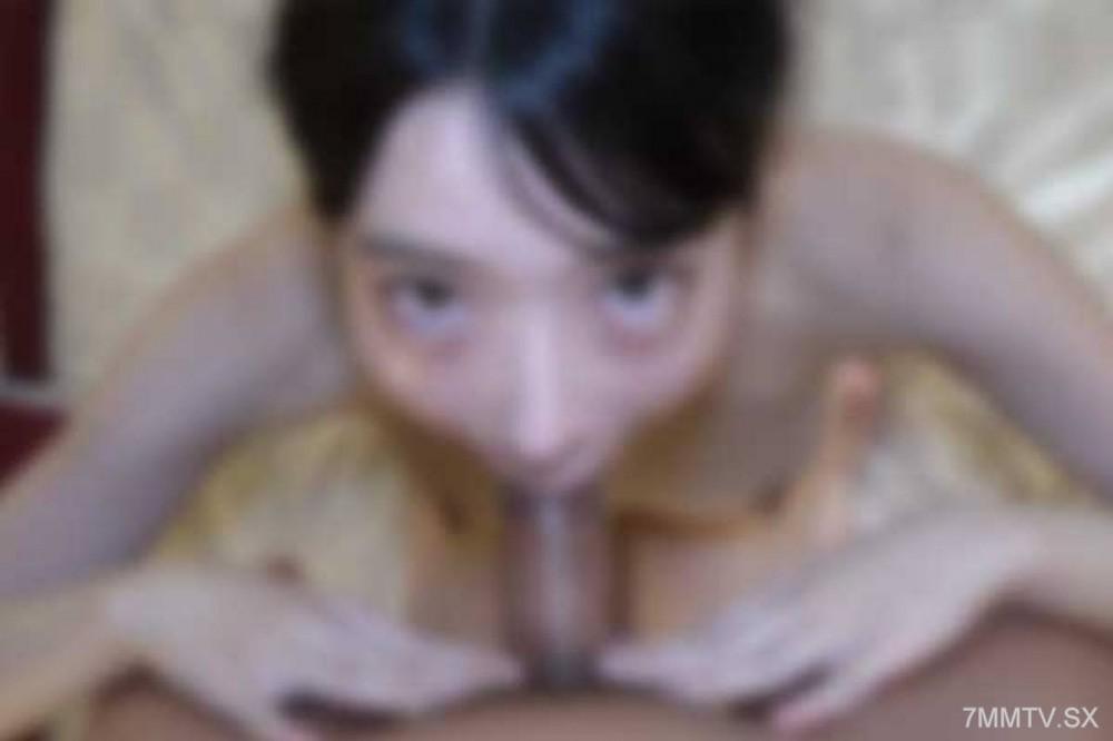 [無碼]fc2-ppv 4949460 推薦！【高品質★顯示臉孔☆無馬賽克】從未嘗試過這樣的事情！卻對此十分興奮的人妻！對於想要被夾在乳溝中的純真心聲的人妻的強烈胸部火熱起來